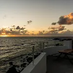 Casa Dos 1740/al Villa Mosteiros (Azores)